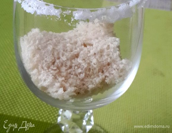 На дно положить мягкий хлеб ваш любимый. У меня папин хлеб из хлебопечки