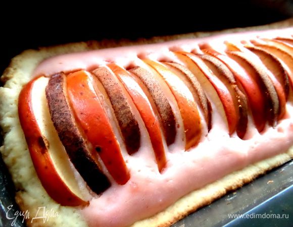 Наш пирог в виде кекса был готов через полчаса при 180*.