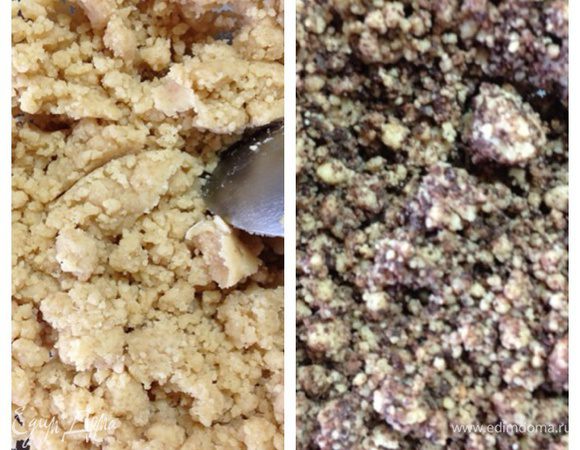 Добавить к ней муку и шоколад. Перемешать либо вручную, либо на низкой скорости.