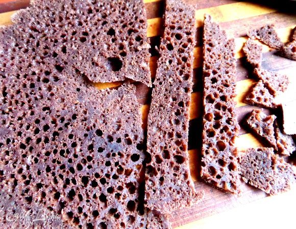 Обрезки нарежем на кубики.