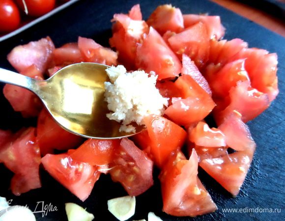 Добавить хрен...Джейми брал приличный кусок свежего хрена,но разрешил взять магазинный натёртый,только без сливок! Мой с рынка от бабуль)))