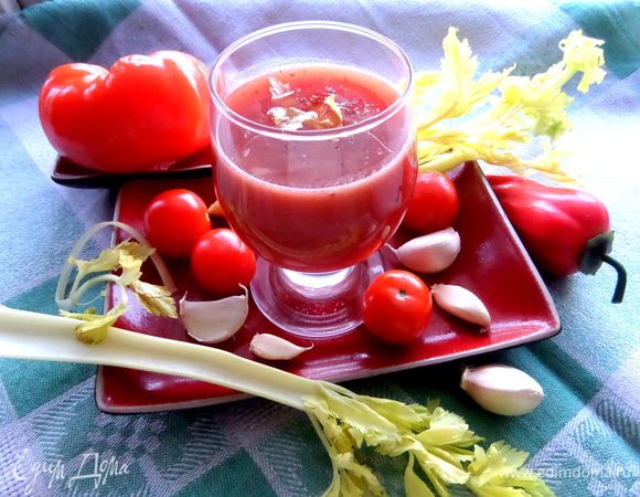 Откуда такой томатный состав,можно посмотреть вот здесь: http://www.edimdoma.ru/retsepty/67116-tomatnyy-konsome