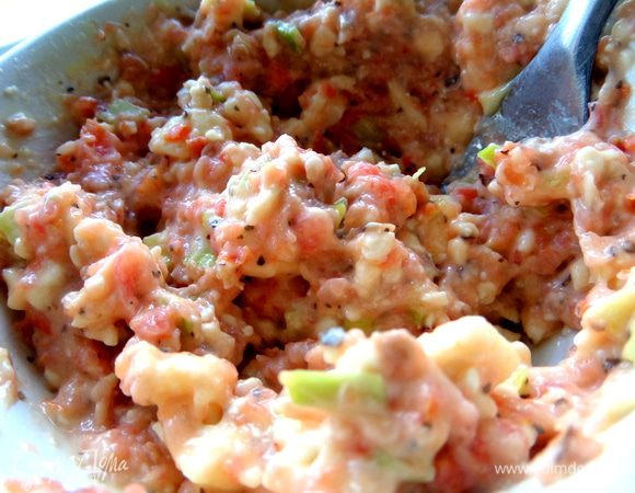 Перемешиваем массу, дополнительных специй она не требует!