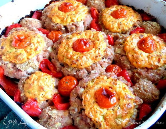 Через 40 минут из духовки вынимаем вот такую живописную картину)))