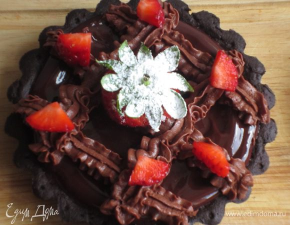 Сверху украсить клубникой. Приятного аппетита:))