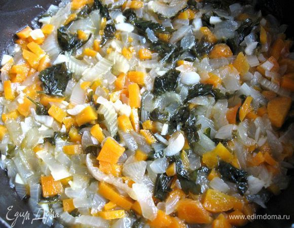  Готовить, пока жидкость не впитается и не выпарится. 