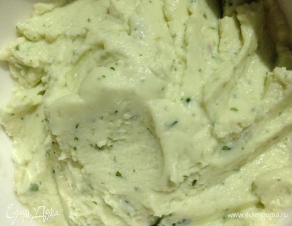 Получается вот такой ароматный крем приятного цвета.