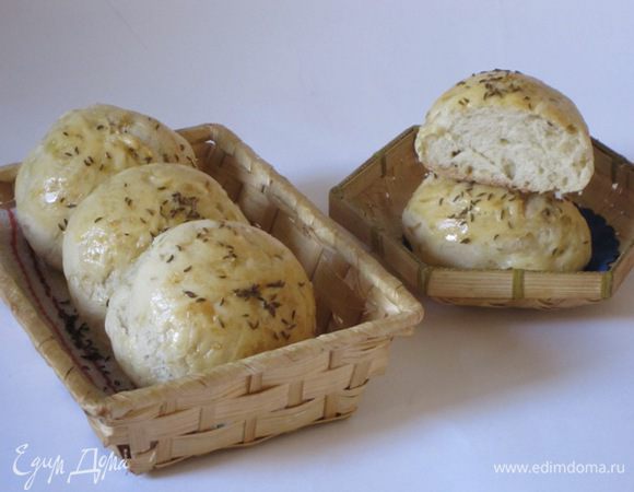 Выпекать 20 минут при 180 С.  Подавать лучше теплыми.