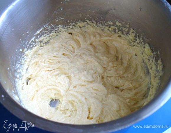 Взбивать  до  состояния крема.