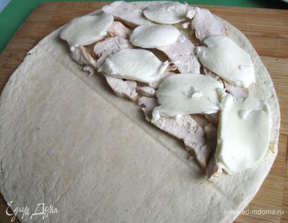 Сверху - сыр.