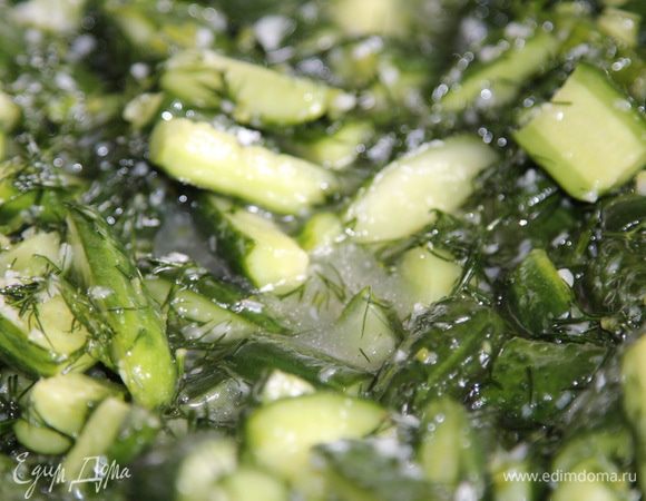 Прошло 4 часа, у нас появилось много маринада.