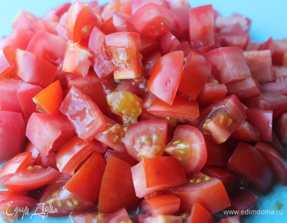 Порубить мелким кубиком. 