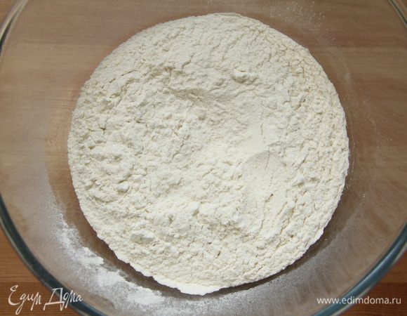 Муку просеять.