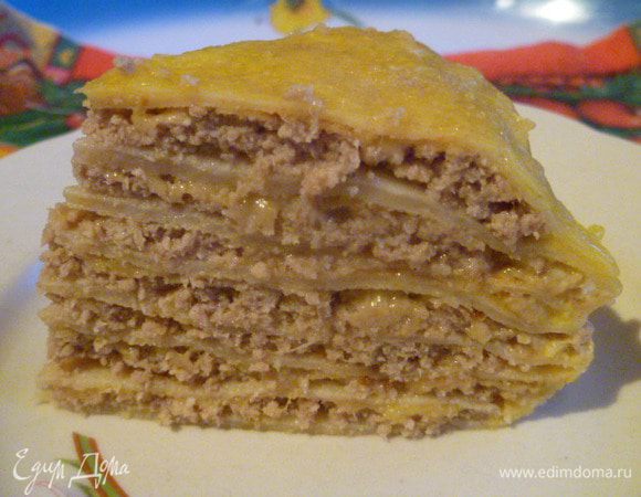 И вот кусочек! Очень вкусно, нежно и сочно....
Приятного аппетита!