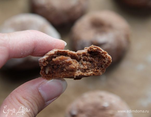 И... время пить чай! Приятного чаепития!!!
P.S: Я частенько варю слишком много овсяной каши, которую мы не успеваем съесть горяченькой и она остаётся. (Всё на глаз, а глазомер подводит:) Но ведь несвежая каша-это  уже  не каша :) Теперь же я, видимо, специально буду варить двойную порцию, чтобы осталось на печенье! Попробуйте! Это действительно незабываемо!