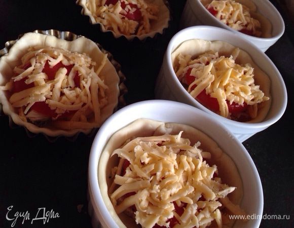 И сыр(натертый на крупной терке).