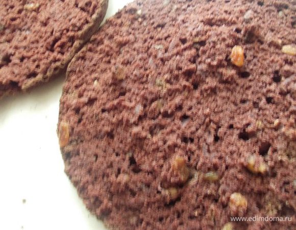 Разрезать на пополам.