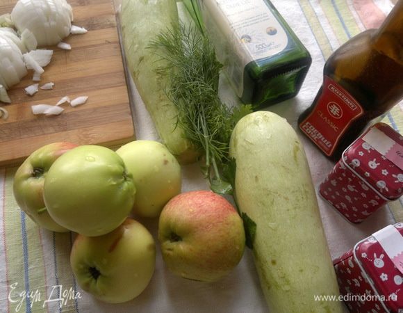 Лук мелко порезать 