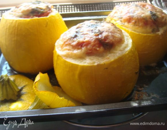 Вот такие получились. Если готовите в духовке, то надо накрыть фольгой и на 40-45 минут. Потом фольгу убрать и подрумянить верх.