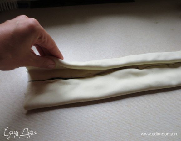 Повторить процесс заворачивания.