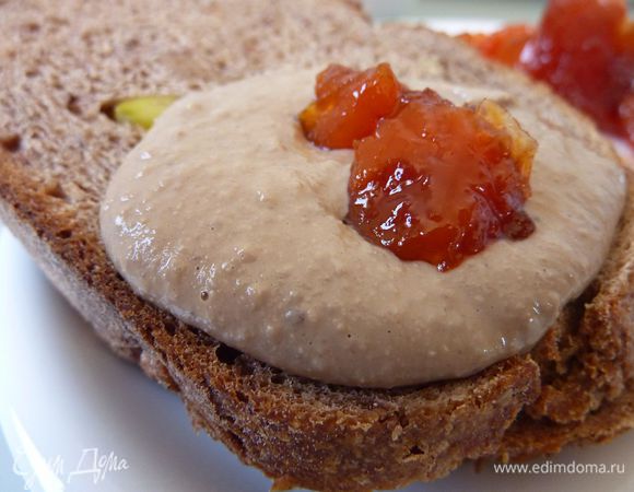 Очень рекомендую - Паштет из утиной печени - от Натали М 

http://www.edimdoma.ru/retsepty/64526-pashtet-iz-utinoy-pecheni

Не оторваться , очень - очень вкусно !!! 