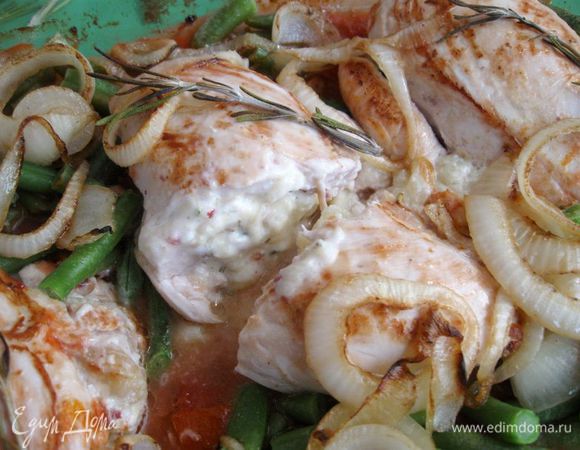 Вынуть из духовки, дать чуть-чуть остыть и наслаждаться вкусным блюдом.