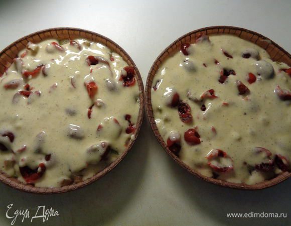 И в конце опять небольшой слой теста.