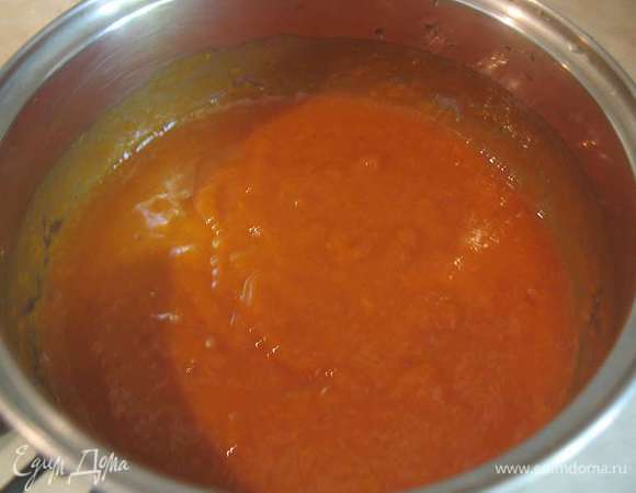 АБРИКОСОВОЕ КРЕМЮ.  Замочить желатин минут на 10.  Сделать из абрикосов пюре. Если в абрикосах есть грубые волокна протереть через сито. 

