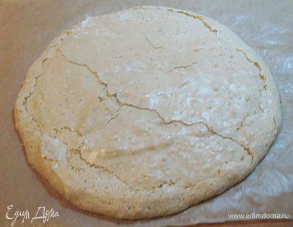 Выпекать в предварительно прогретой до 180 градусов духовке 10 минут. 