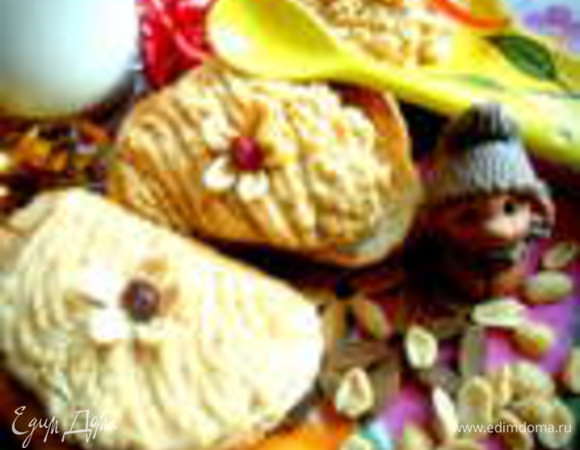 Но если нет готовой,можно самим приготовить за 5 минут арахисовую пасту: http://www.edimdoma.ru/retsepty/52971-arahisovaya-pasta-na-radost-postyaschimsya-no-ugoschayu-vseh