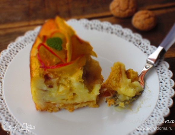 Остудить пирог до комнатной температуры и поставить в холодильник на ночь.Аккуратно снять разъёмную форму и украсить пирог тонко нарезанными персиками и листочками мяты.Приятного аппетита:)