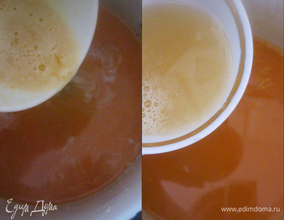 Добавить сок апельсина.
Поставить на огонь и прогреть до полного растворения сахара,, постоянно помешивая.
Желатин нагреть ( я делаю это в МВ), процедить. Добавить к горячему сиропу, размешать до растворения желатина.