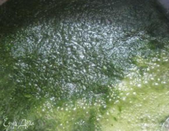 В кипящий сахарный сироп добавить измельченную сахарную мяту.
Кипятить 10 минут. Немного остудить.
Процедить и разлить в подготовленные бутылки с плотной пробкой.
Хранить в темном, недоступном для детей месте.