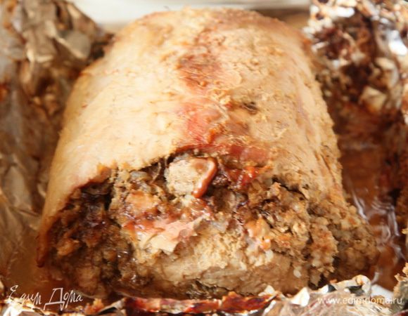 При 160 градусах запекаем около полутора часов.