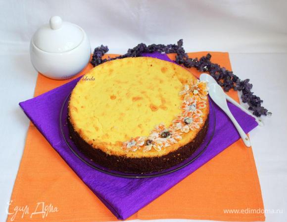 Сладкоежкам советую посыпать пирог сахарной пудрой или подавать его со сгущенкой.
Ну очень вкусно!!! Сама воздушность и нежность!! 
Творожное облачко, запеченное на шоколадной основе!!!
