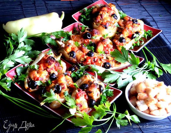 Украшаем зеленью рубленой сверху и подаём чудесную закуску хоть в тёплом,хоть в холодном виде))) 