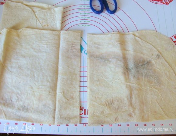 Потом каждый лист еще пополам. Получается 12 шт.