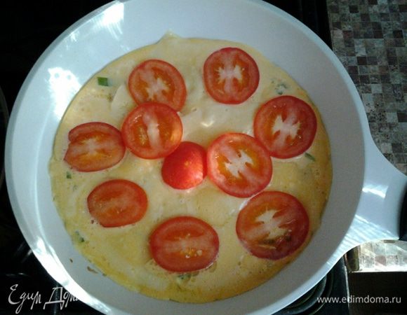 Выкладываем его поверх сыра.