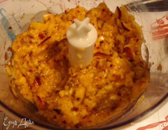 Нектарины порезать и измельчить в блендере, НЕ до состояния каши!!!