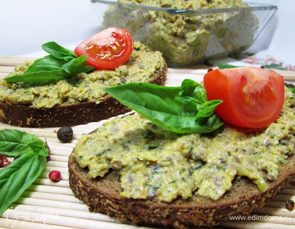 Подавать с черным хлебом и свежими томатами.
Приятного аппетита! 