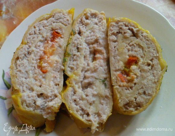 Вот такой рулет у меня получился.
Очень вкусно и очень сочно!