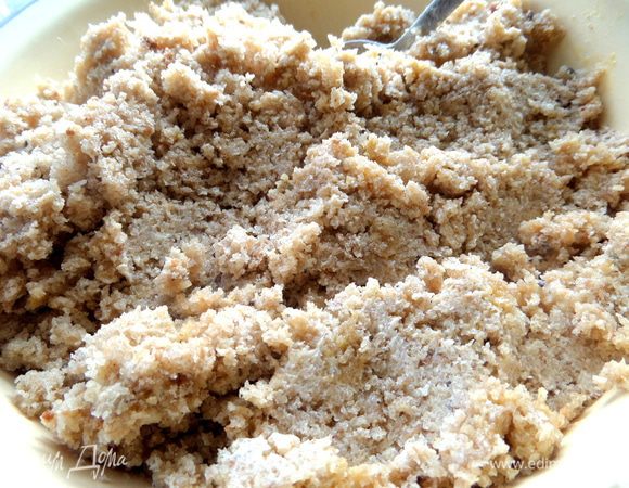 Мнём руками тесто,чтобы было похоже на пластилин. Хватит ровно на 18 шт.