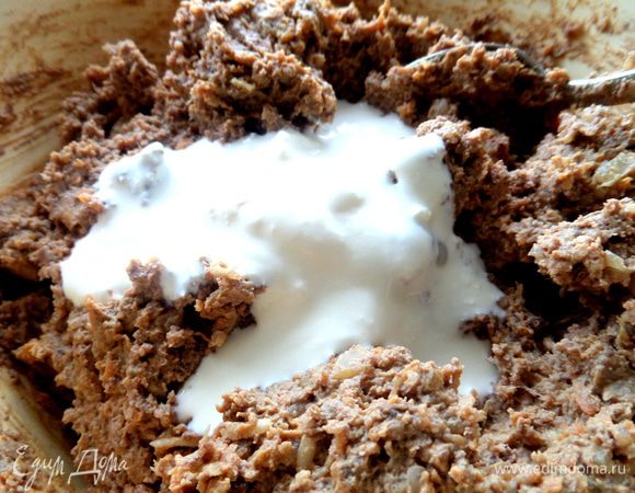 Для эластичности можно добавить немного сметаны или сливок.