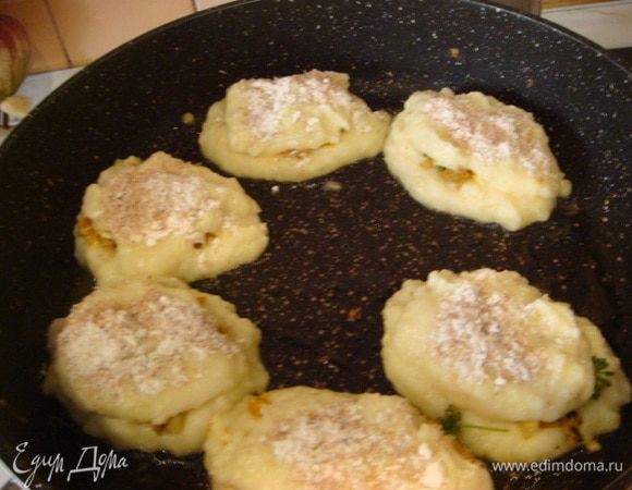 С одной стороны я посыпала смесь клетчатки с мукой, для полезности.