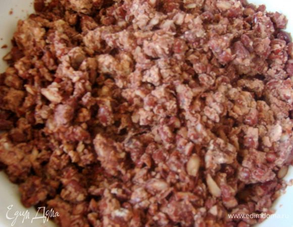 Я измельчаю не до состояния каши, а так, чтобы оставались кусочки раздробленных фасолинок.