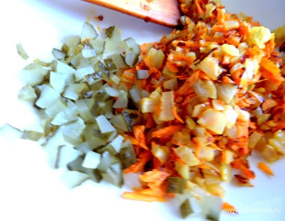 Тоже покрошим его мелко в начинку.