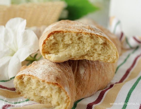  Остудить багет на решетке.