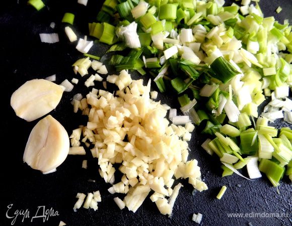 Чеснок-мелко.