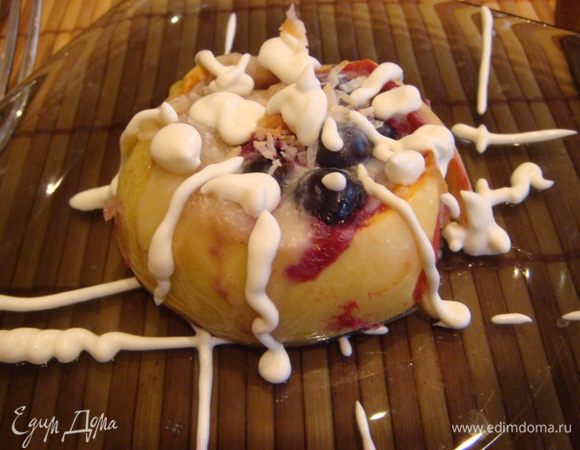 Сервируем и угощаемся))