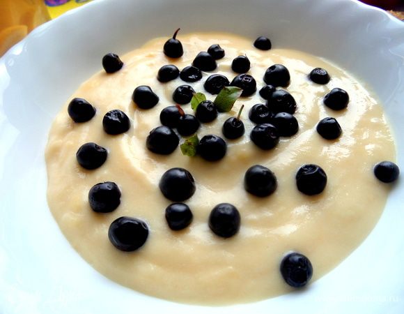 Посыпаем сверху на десерт.